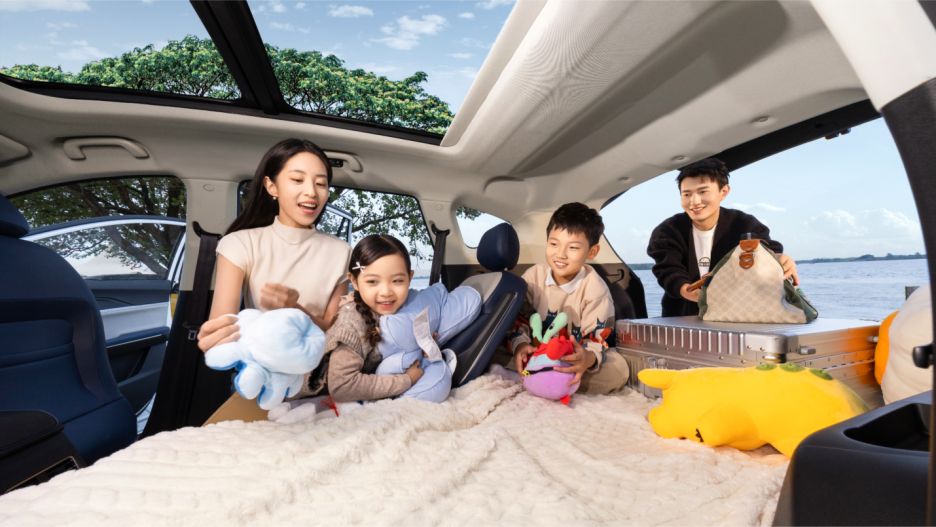 9.98-14.98万元  大七座电混SUV  DG视讯X8 E家正式上市1233.png